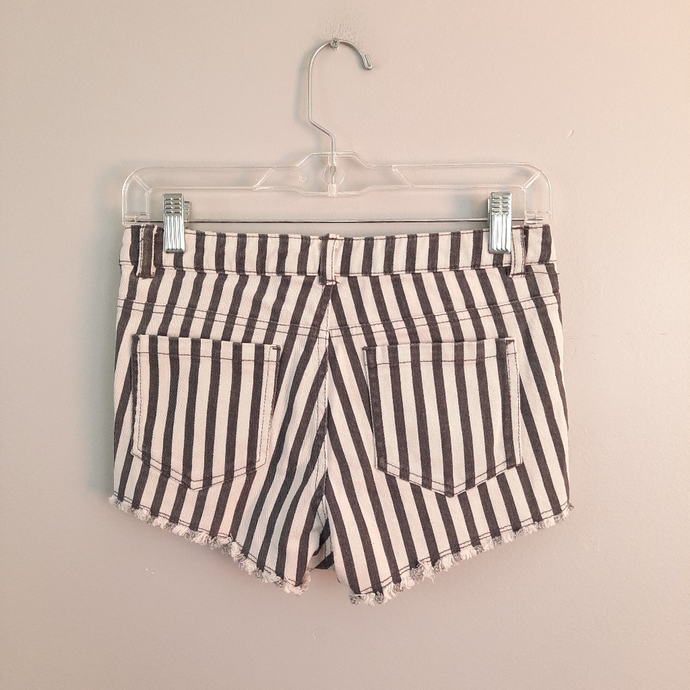 H&M Conscious Collection Blue White Stripe Shorts - Picture 5 of 7